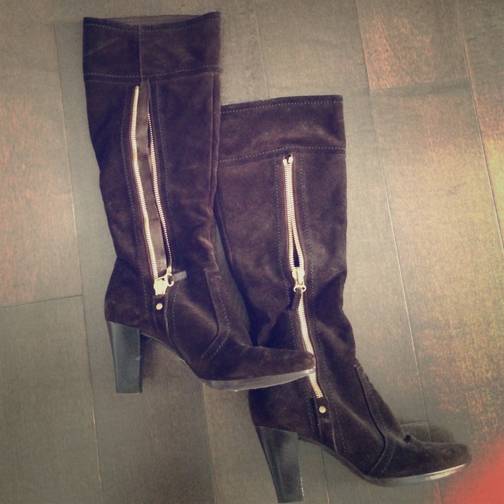 Rare Sergio Rossi Brown Suede Boots!